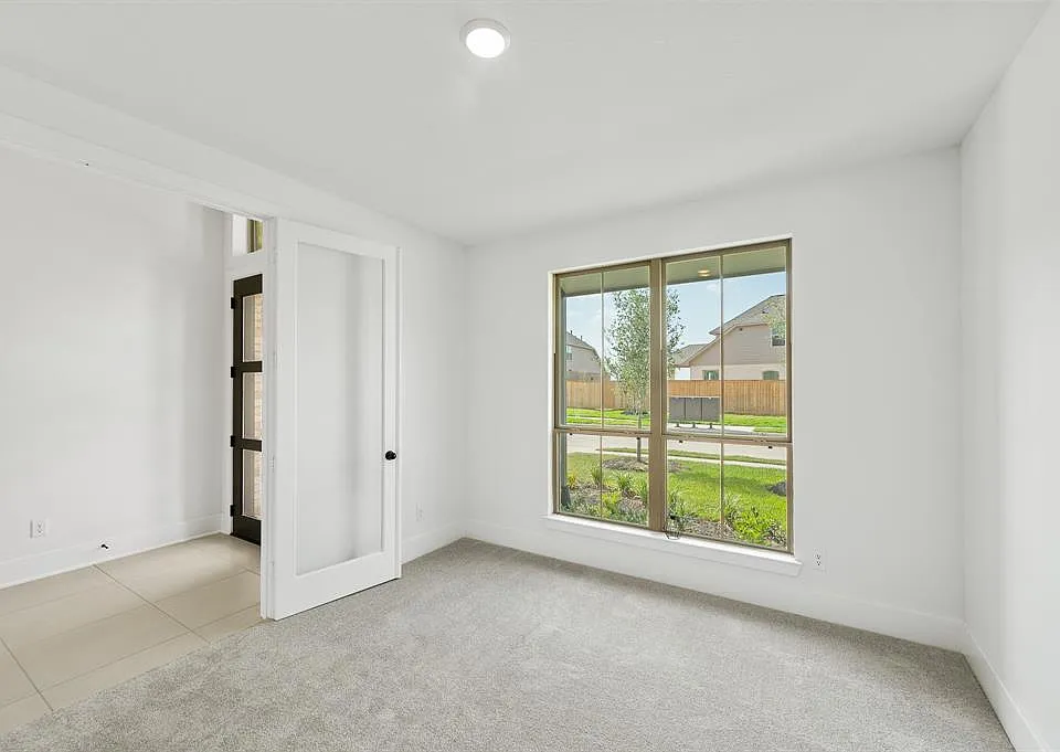 Coral View Dr
