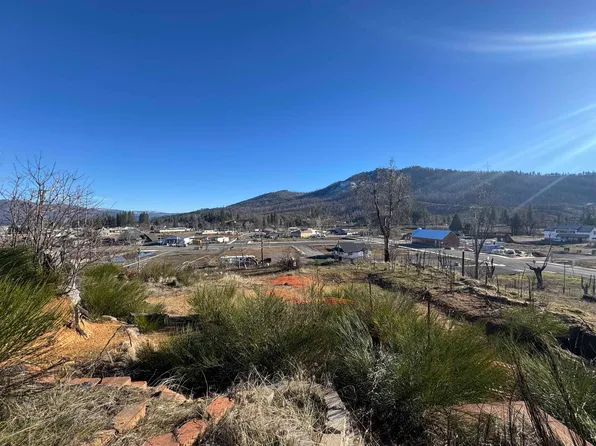 125 Bidwell St, Greenville, CA 95947