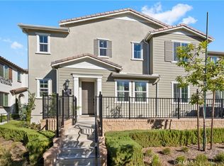 5604 Altamura Way #10, Fontana, CA 92336