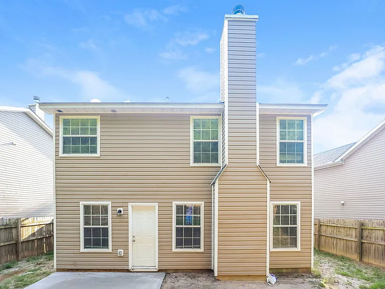 5584 Bluegrass Dr — Photo 17
