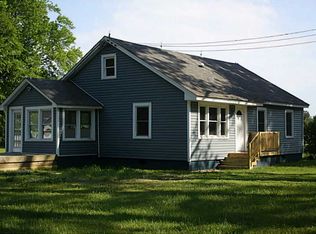 1213 Blackwater Rd, Chesapeake, VA 23322