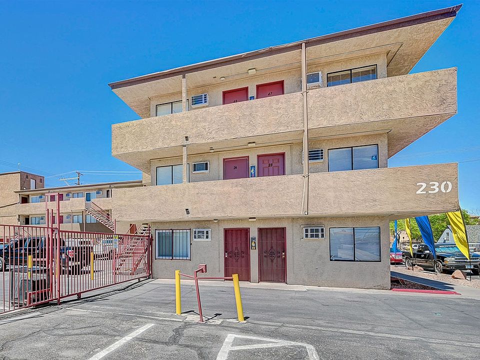 Stewart Arms - Apartments For Rent Las Vegas - Newly Renovated
