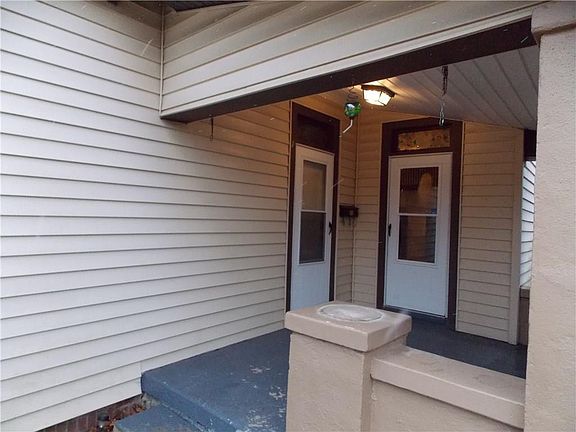 3rd image of 221 E College Ave
