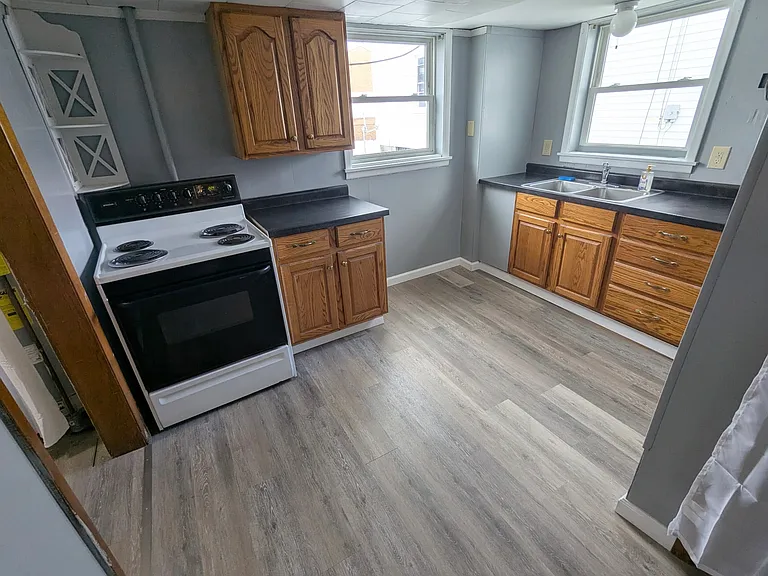 3531 Lincoln Ave — Photo 4