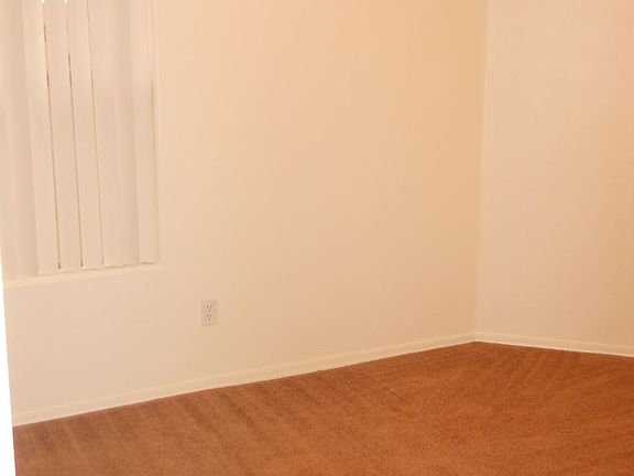 4th image of 2006 W Hayden Peak Dr
