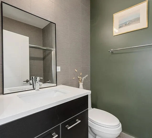 1424 W Walton St #2 — Photo 18