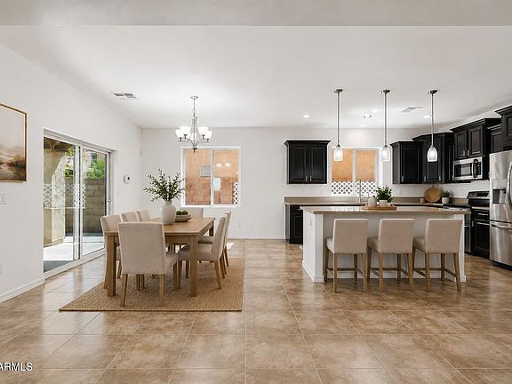 5th image of 3106 E FRANKLIN Avenue