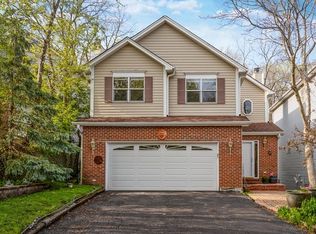 21658 W Ravine Dr, Lake Zurich, IL