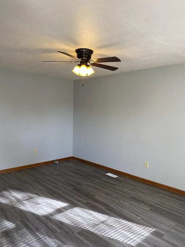 2 bed, 1350 sqft, $1,475 — Photo 3
