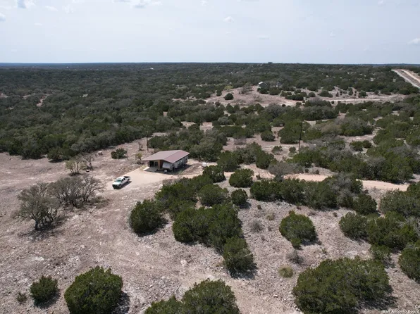 3190 Sd 24910, Rocksprings, TX 78880
