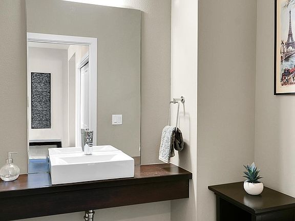 5th image of 11518 SE 302 Court