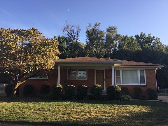 3rd image of 4232 Lynnbrook Dr