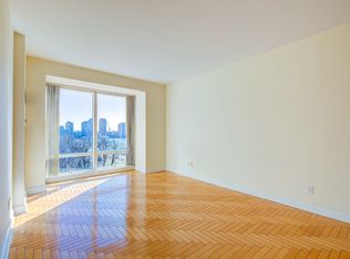 845 United Nations Plz APT 12B, New York, NY 10017