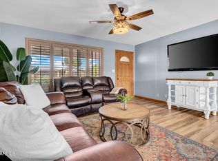 6329 E Dodge St, Mesa, AZ 85205