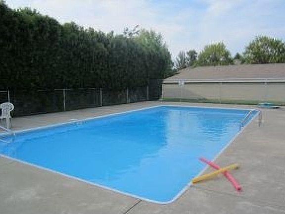 This Pool is for both of you, won't that be fun.