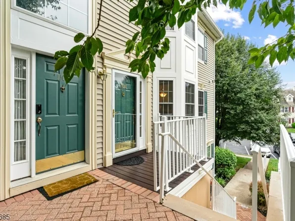 1103 Magnolia Ln #1103, Branchburg Twp., NJ 08876