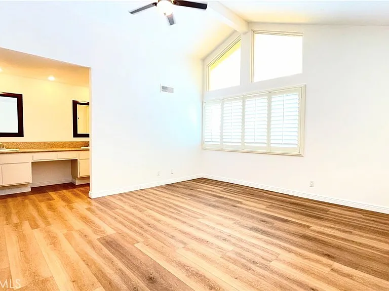 2085 Arbor Cir — Photo 39