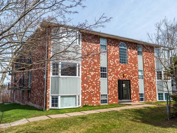 11 Browns Ct #202, Charlottetown, PE C1A 9H3
