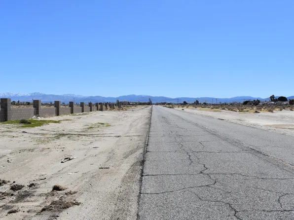 40th St E #E, Lancaster, CA 93535