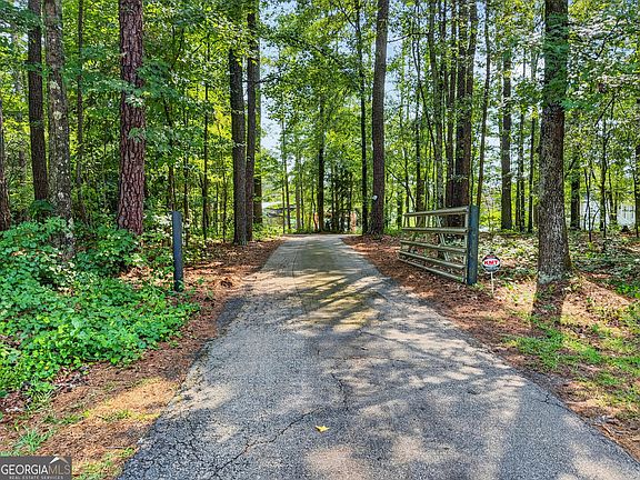 3rd image of 216 Welcome To Sargent Rd
