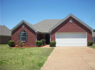 105 Spring Valley Dr, Oakland, TN 38060