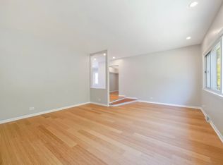 8822 Forestview Rd #1, Evanston, IL 60203