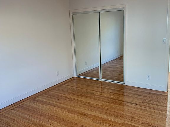 5th image of 1717 17th Ave