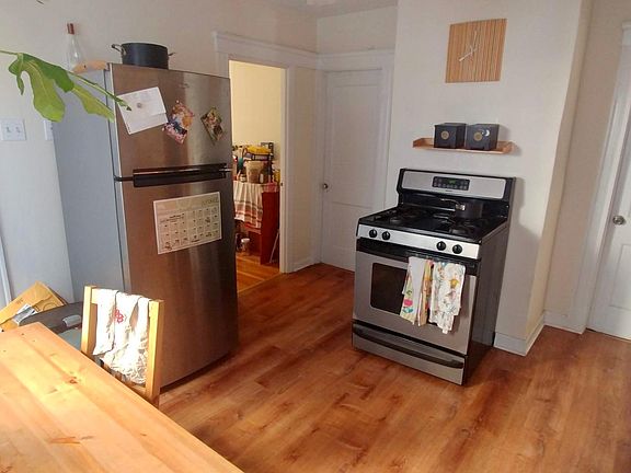 5th image of 44 Lincoln Pkwy #1