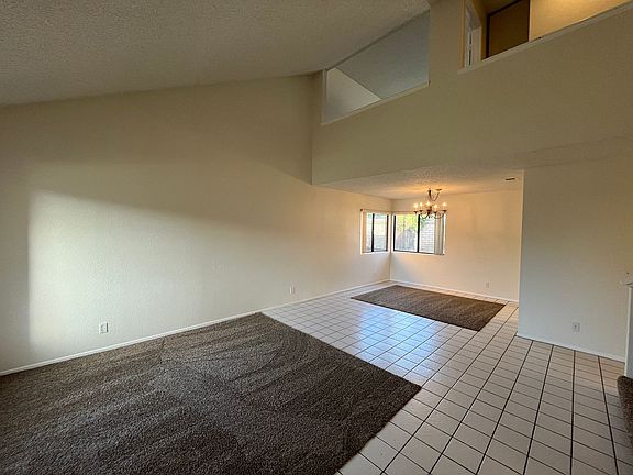 3rd image of 2362 Oak Haven Ave