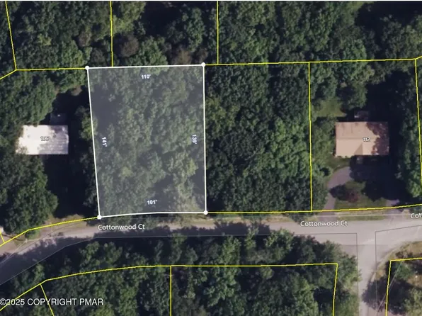 Cotton Wood Ct, Milford, PA 18337