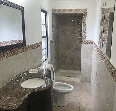 3rd image of 1369 Morrow Cir
