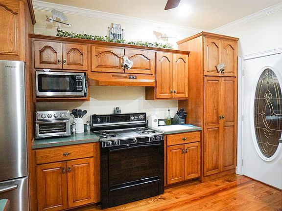 5th image of 11640 W Briarwood Dr