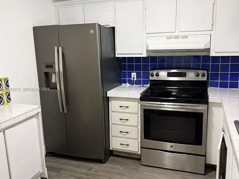 11905 NE 2nd Ave #C106 — Photo 4