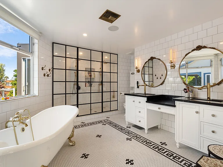 8317 Delgany Ave — Photo 14