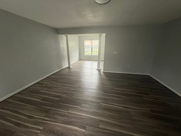 4826 Golfview Dr NE — Photo 4