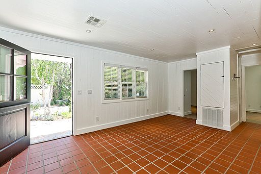 4th image of 220 Monte Vista Ave #A
