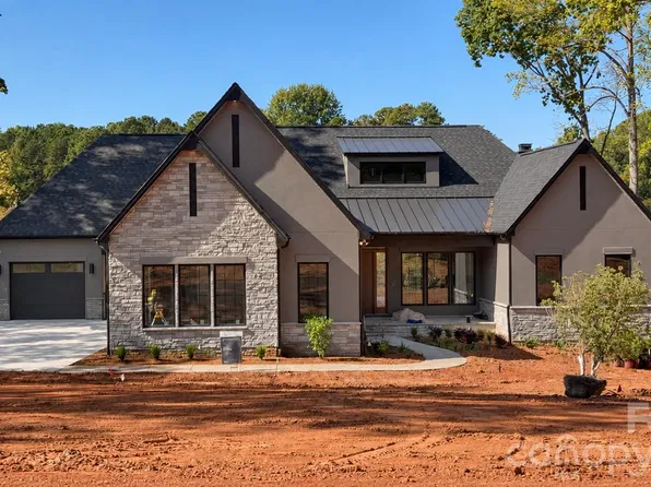 505 Kemp Rd, Mooresville, NC 28117