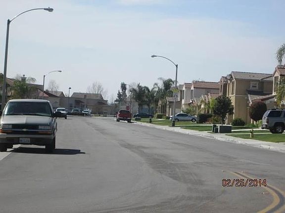4th image of 27792 Fairmont Dr