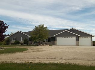 N7866 Konen Rd, Mount Calvary, WI 53057