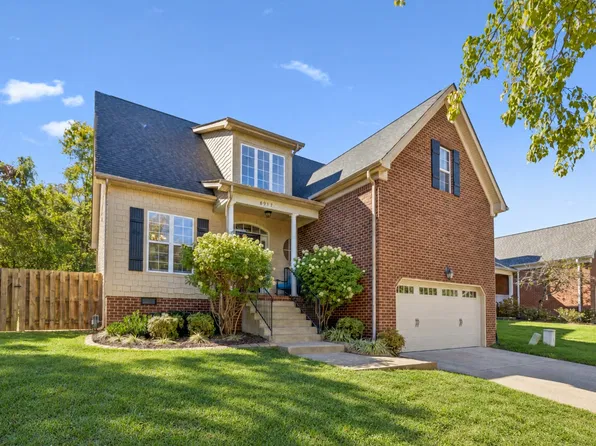 6917 Sunnywood Dr, Nashville, TN 37211