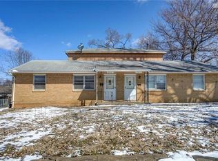 10514 E 10th St S, Independence, MO 64053