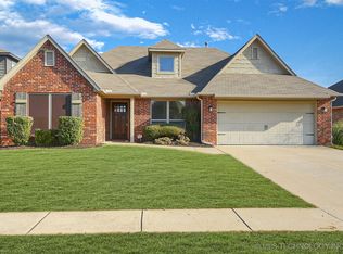 20609 E 32nd Pl, Broken Arrow, OK 74014