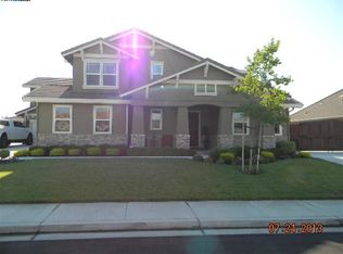 2404 Morro Bay Dr, Brentwood, CA