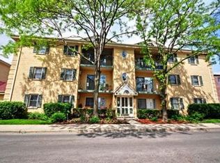 6565 W Belmont Ave APT 303N, Chicago, IL 60634