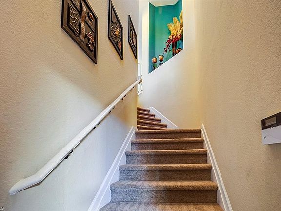 2nd image of 6833 Ascot Dr Unit 201