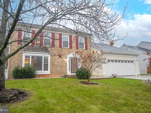 8675 Nagle St, Manassas, VA 20110