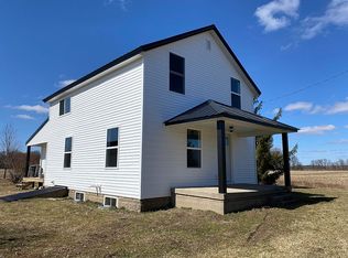 10207 Wabasis Ave NE, Greenville, MI 48838