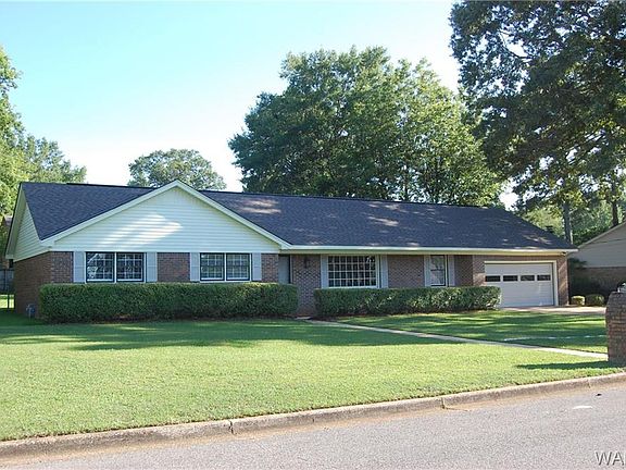 2nd image of 4445 Monte Vista Cir