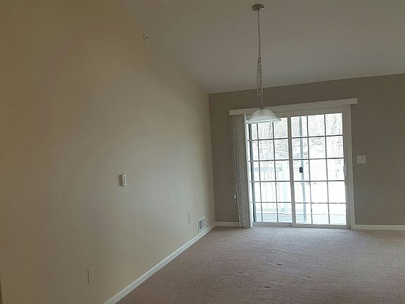 4th image of 6449 Cedar Creek Way