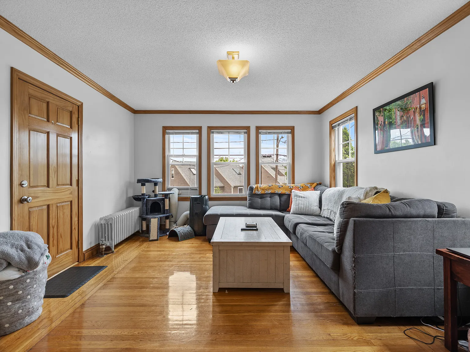 2 bed, 1100 sqft, $3,000 — Photo 3